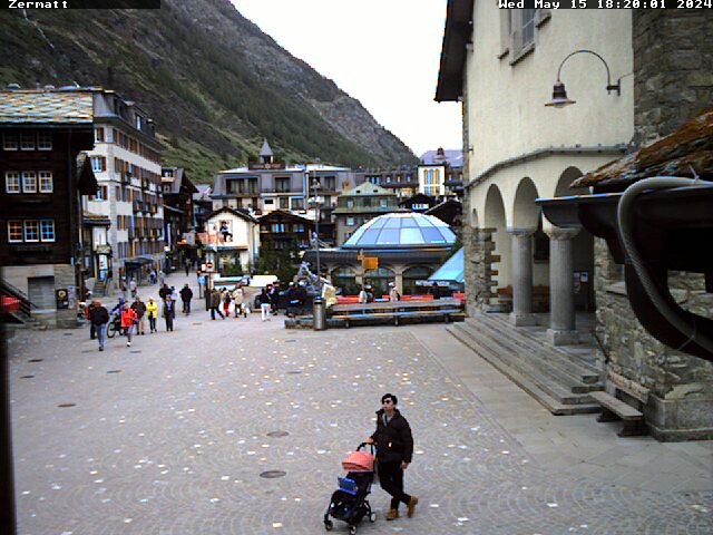 Zermatt: Webcam Kirchplatz